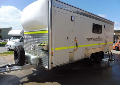 Ablution Caravan – Portable Washroom Trailer & Laundry Room For Remote Camps