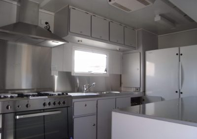 custom build caravan